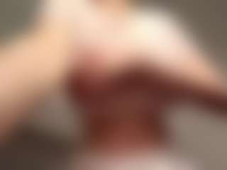 Live cam show with RavenPiszczatowski - Cumshot on Camsoda