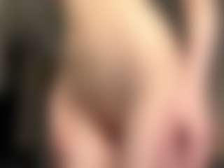Live cam show with RavenPiszczatowski - American Blonde Hair on livesuperchat.net | united states