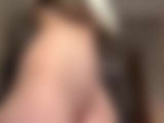 Live cam show with RavenPiszczatowski - Cumshot on xDating