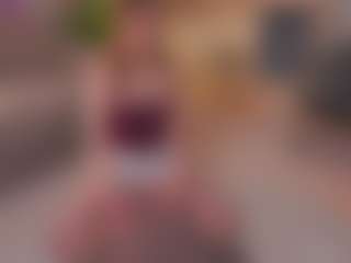 Live cam show with SammyFornerod - Brown Eyes on Camsoda