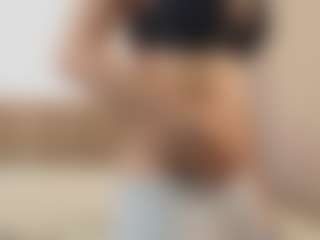 Live cam show with SammyFornerod - Skinny on Camsoda