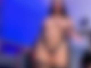Live cam show with Vaiiolett-t - Strapon on chickslive.net