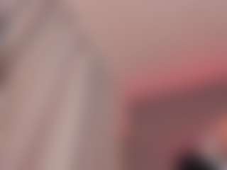Live cam show with Vaiiolett-t - Strapon on Soda Cam