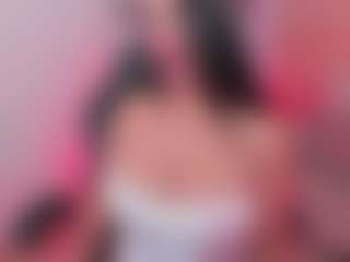 Vaiiolett-t's Live Sex Cam Show