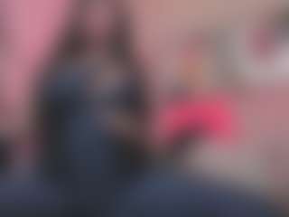 Vaiiolett-t's Live Sex Cam Show