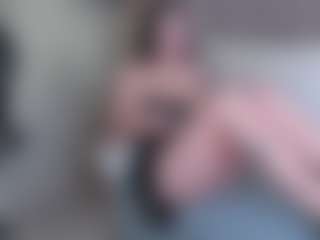 Vaiiolett-t's Live Sex Cam Show