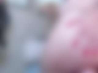 Vaiiolett-t's Live Sex Cam Show