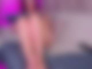 Vaiiolett-t's Live Sex Cam Show