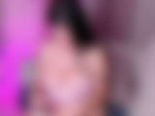 Vaiiolett-t's Live Sex Cam Show