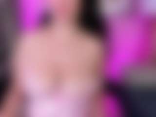 Vaiiolett-t's Live Sex Cam Show