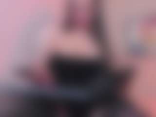 Vaiiolett-t's Live Sex Cam Show