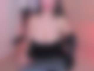 Vaiiolett-t's Live Sex Cam Show