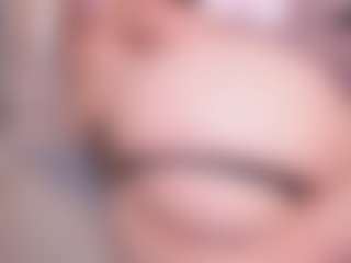 Vaiiolett-t's Live Sex Cam Show