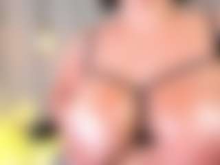 Vaiiolett-t's Live Sex Cam Show