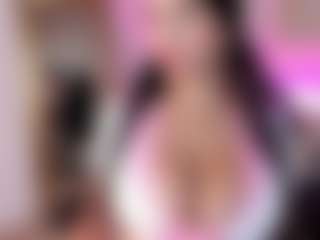 Vaiiolett-t's Live Sex Cam Show