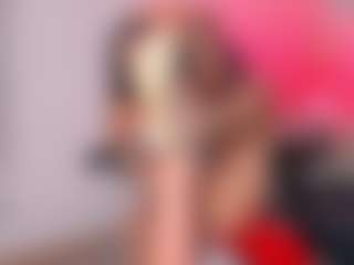 Vaiiolett-t's Live Sex Cam Show