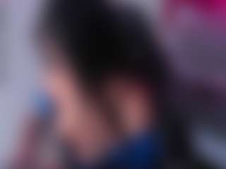 Vaiiolett-t's Live Sex Cam Show