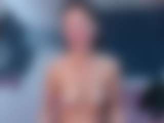 Valery-More's Live Sex Cam Show