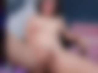 Valery-More's Live Sex Cam Show