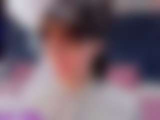Live cam show with Valery-More - Dildo Or Vibrator on Soda Cam