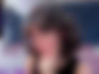 Live cam show with Valery-More - Double Penetration on Gym Cam Girls