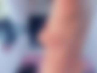 Valery-More's Live Sex Cam Show