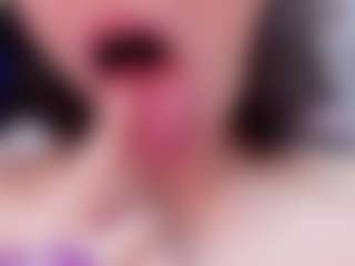 Valery-More's Live Sex Cam Show