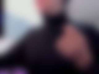 Valery-More's Live Sex Cam Show