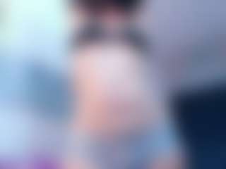 Show live cam dengan Valery-More - Drinking di Camsoda