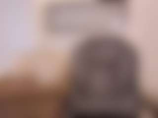 Live cam show with amber-willow - Skinny on TeamSkeetLive