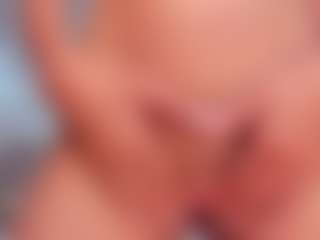 amber-willow's Live Sex Cam Show
