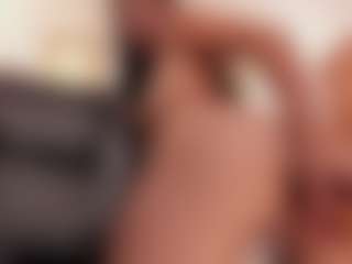 Live cam show with amber-willow - Petite on Camsoda