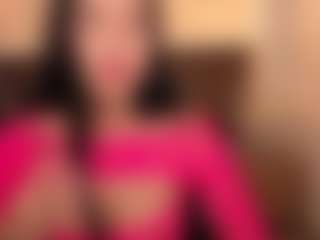Live cam show with amber-willow - Submissive on SxyPornLive