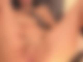 Live cam show with amber-willow - Dildo on Camversity