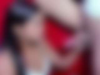 Live cam show with FlaviaSmith - Ball Sucking on Camsoda