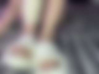 Live cam show with Alisa - Athletic on Fapmatic.com
