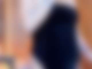 Lia-Queen's Live Sex Cam Show