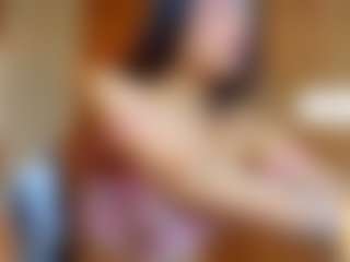 Live cam show with Lia-Queen - Thin on Camsoda