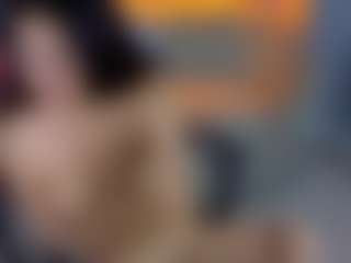 Live cam show with Lia-Queen - Facial on Cam Slut