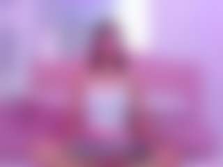 liindacherry's Live Sex Cam Show