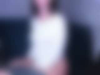 Live cam show with Lunaliaa - Tiny Tits on sexylive.show