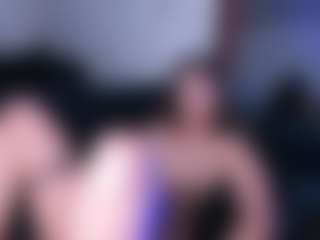 Live cam show with Lunaliaa - Facial on Mixed Magazine Live