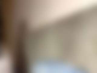 Live cam show with MaggiePaxman - Sexydance on Camsoda