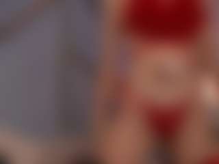Live cam show with MariaMedow - Blue Eyes on Stripli.com