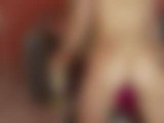 Live cam show with MariaMedow - Dirty Talk on fuklive.com