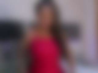 Live cam show with Natalia-Cruzz - Delicious on Sweet Sext