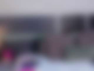 Live cam show with Natalia-Cruzz - Nipple Piercings on 1on1-livenow