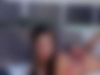 Live cam show with Natalia-Cruzz - Middle Aged on mypornchat.com