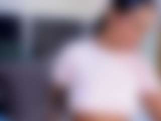 Live cam show with Natalia-Cruzz - Butt Plug on Hubzter Live