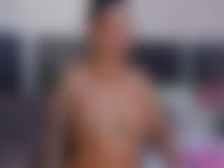 Live cam show with Natalia-Cruzz - Middle Aged on CSO-WL